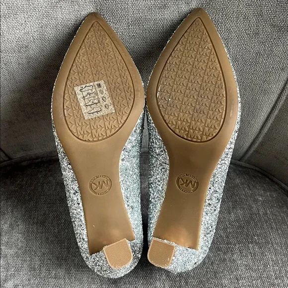 Michael Kors Abbi Flex Silver Glitter Pointed Toe Pumps - Picture 5 of 9